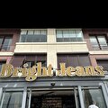 brıght jeans cafe restorant