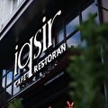 iqsir cafe bistro restaurant