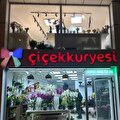 Çiçek kuryesi